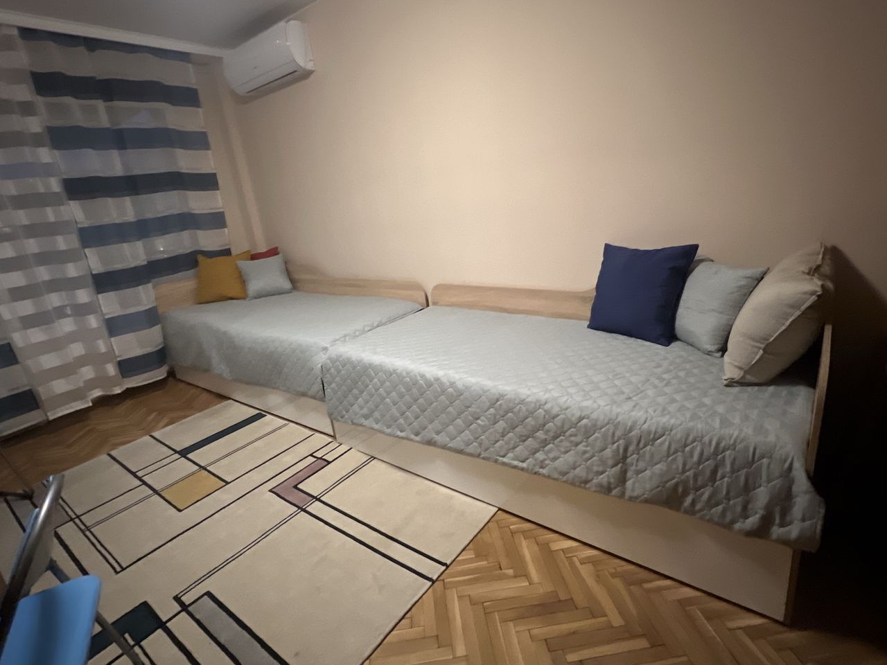 Продава се Тристаен апартамент в София, Лозенец - 170 кв.м за 8 €/кв.м - Снимка #5