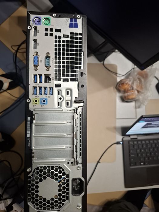 HP EliteDesk 800 G2 SFF -Intel Core i5-6600 (3.30/3.90 GHz)-16GB DDR4