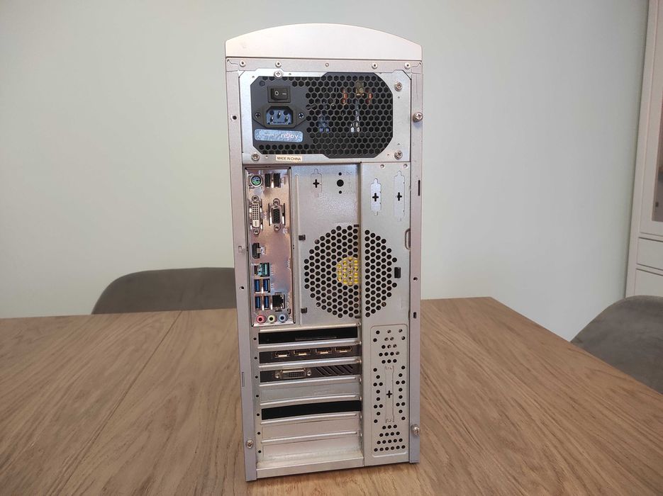 Desktop light gaming Ryzen 7 3700x, 32GB RAM, GTX 1080