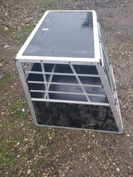 Vand cusca caine cu 2 usi