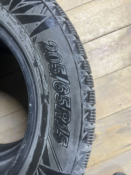 Зимние шины комплект r15 в отличном