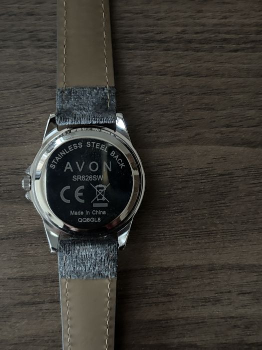 Часовник Avon