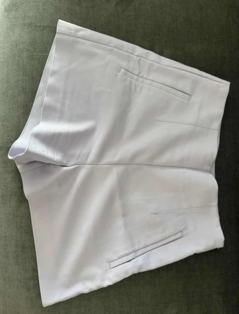 Pantaloni scurti zara