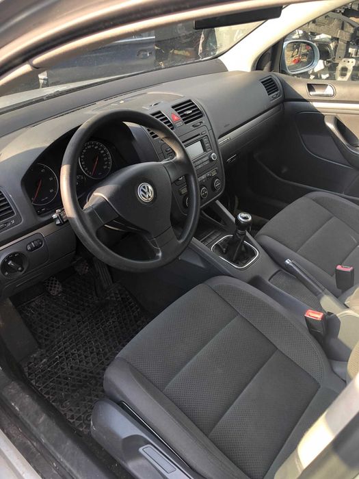 Dezmembrez Vw Golf 5 2006, 4x4, 2,0tdi tip Bkd