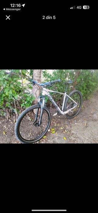 Bicicleta Cube roti pe 29