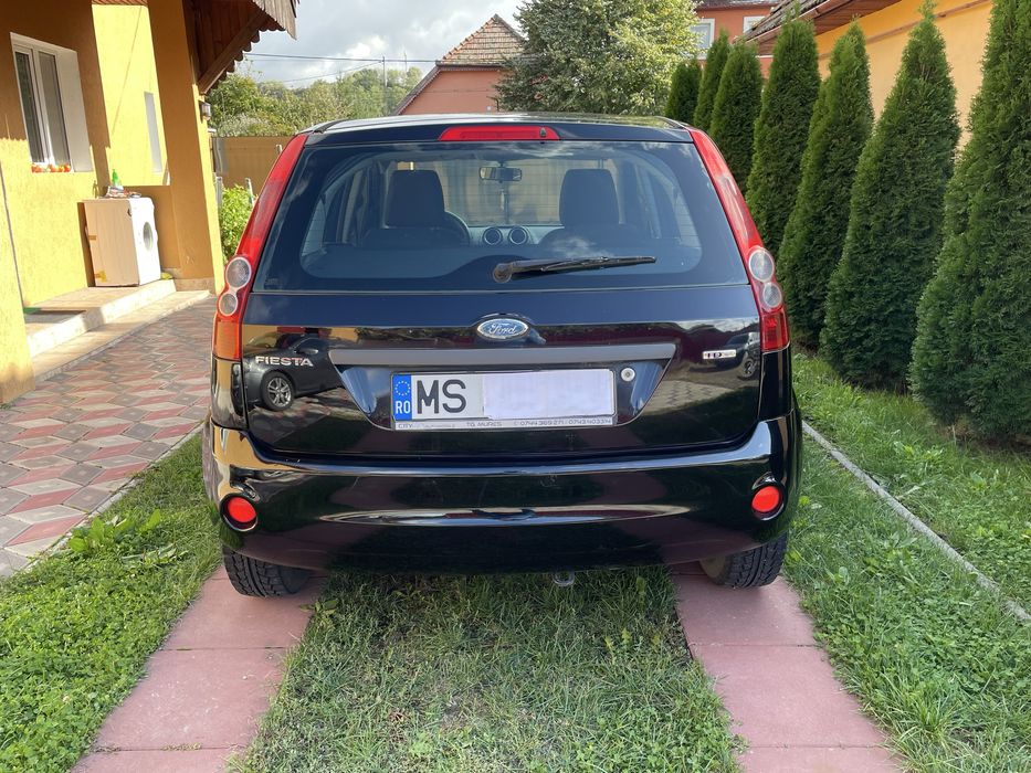 Ford Fiesta 1.4 Tdci Inmatriculata RO Consum f mic