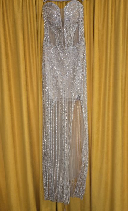 Официална дълга рокля