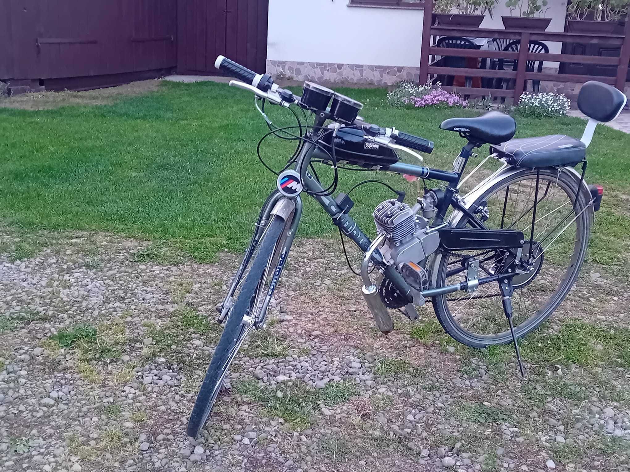 Bicicleta cu motor