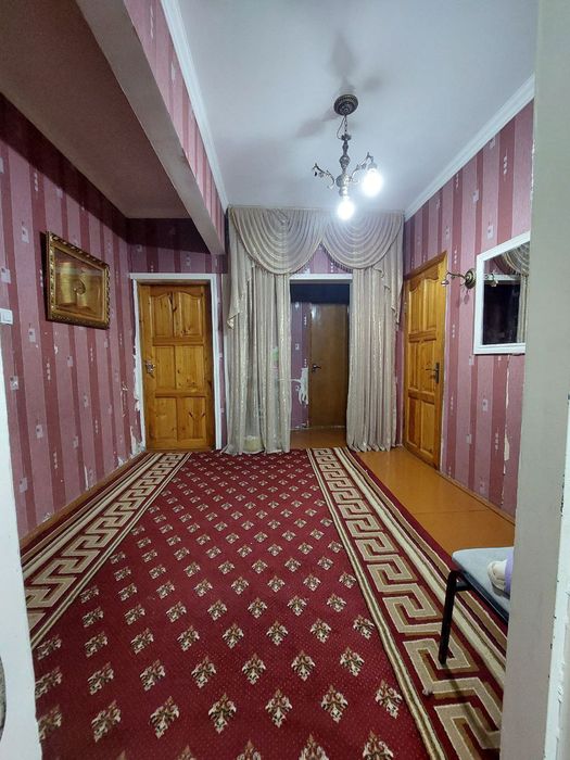 Продам 5ком квартиру