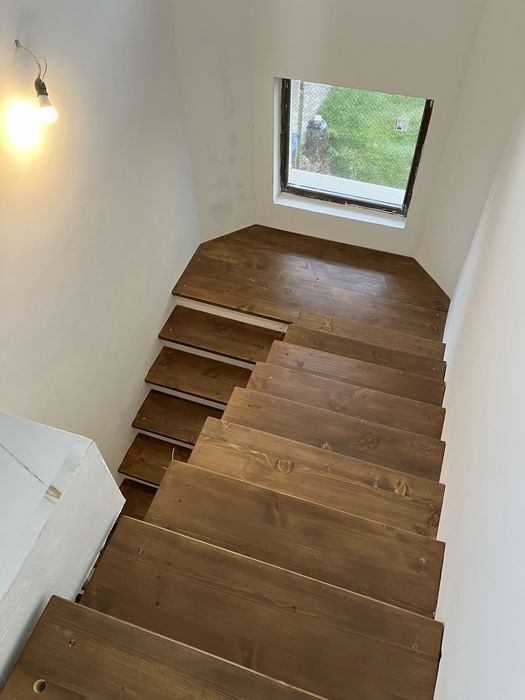 Дървени стълбища