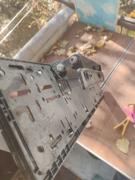 Подномерник на квадратное место