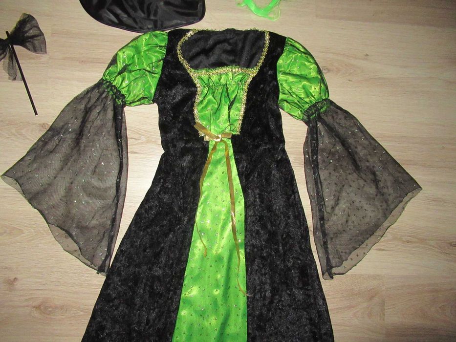 ХЕЛОУИН рокля-с аксесоари--116 номер