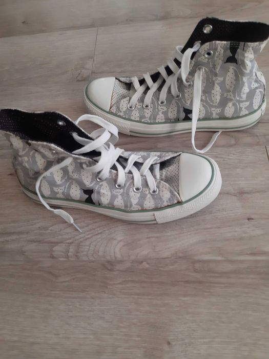 Tenisi Converse marime 37,5 si 39
