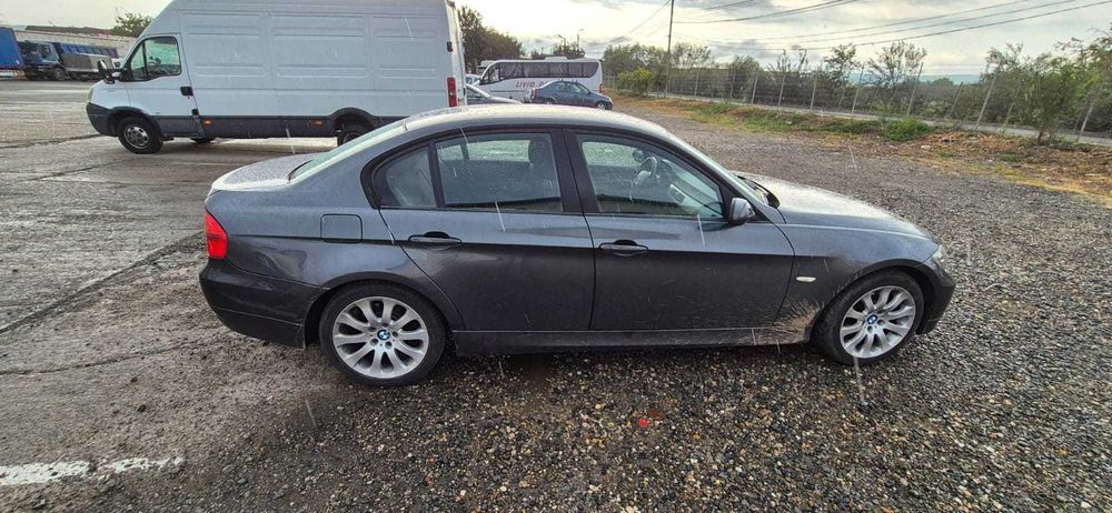 Vand BMW 318D, an fabricatie 2006