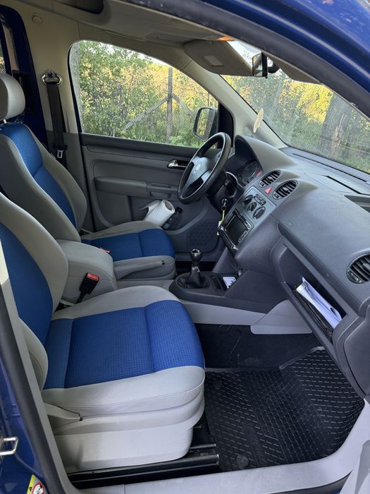 Vw Caddy Life 1.9 TDI 105 cp 2009 RAR EFECTUAT