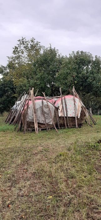 Baloti de fan si otava