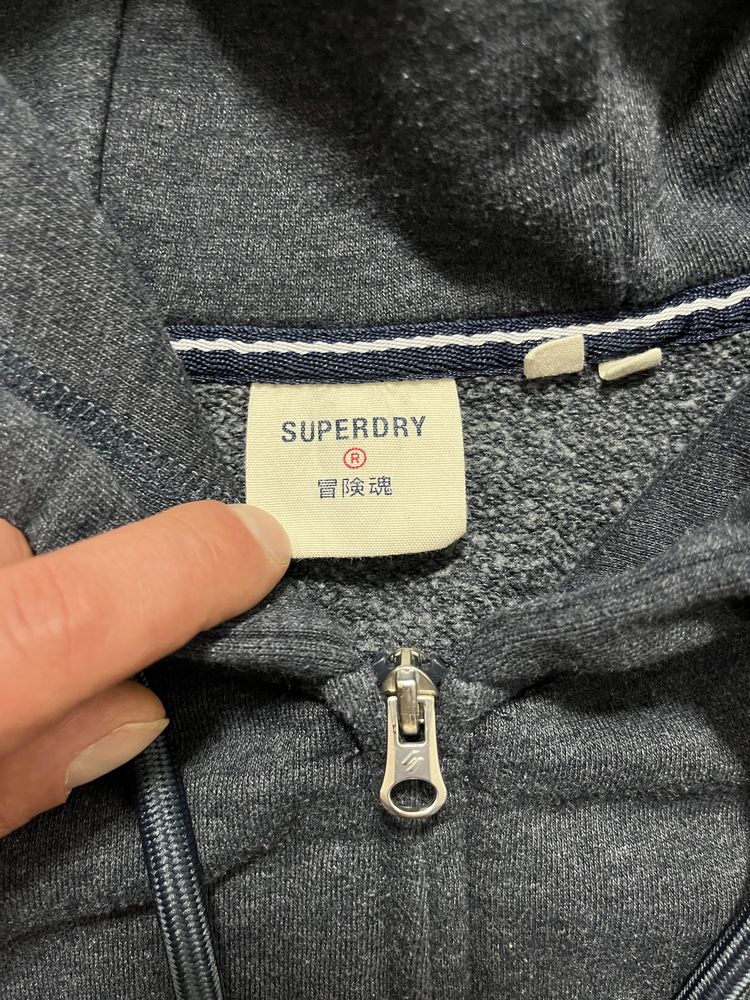 Volcom,Superdry суитчъри размер М