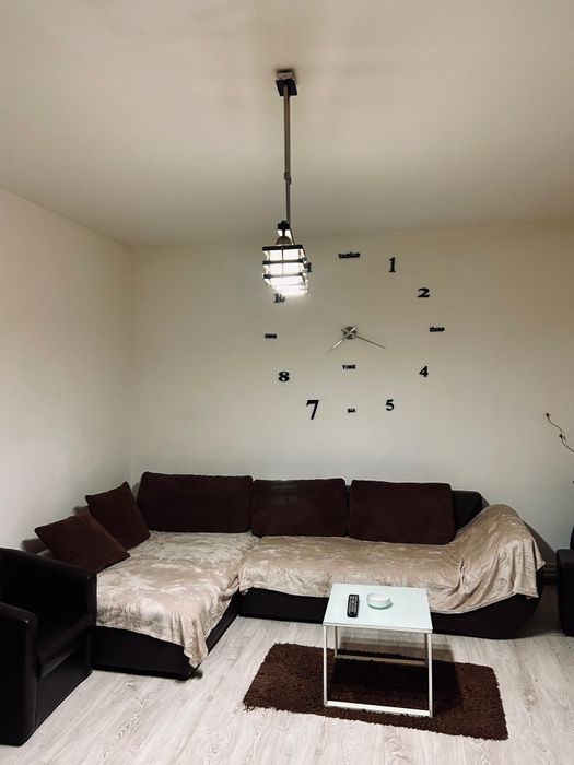 Închiriez apartament cu 2 camere in regim hotelier