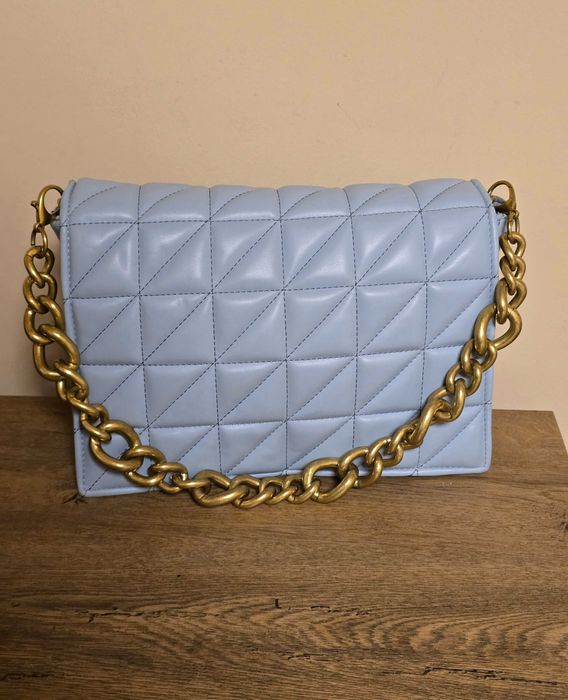 Zara страхотни дамска чанта в светло син цвят