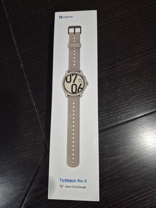 Смарт часовник TicWatch Pro 5 – нов, запечатан, Wear OS, GPS, NFC