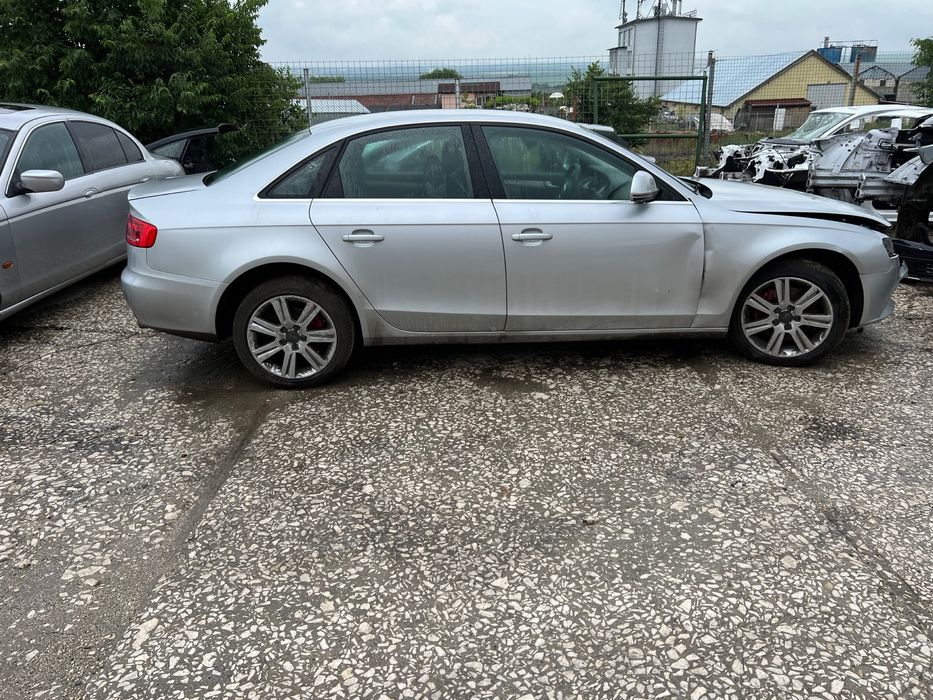 Audi A4 B8 на части 2.7tdi седан автомат