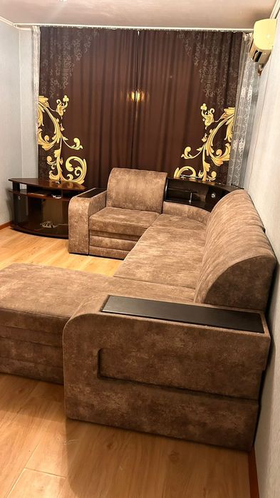 Продаётся Диван..