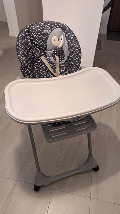 Scaun de masa Chicco Polly Easy, pliabil, reglabil înălțime și spătar