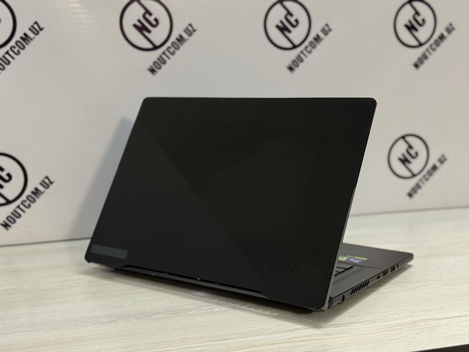 Asus Zephyrus i9-13900H RTX-4070 32/2TB