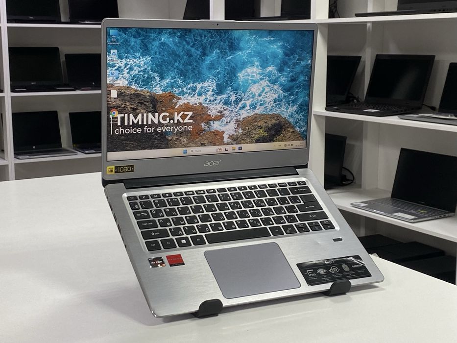 Легкий ноутбук Acer Swift 3-14/Ryzen 3 3200U/8GB/SSD 256GB/Radeon 540X