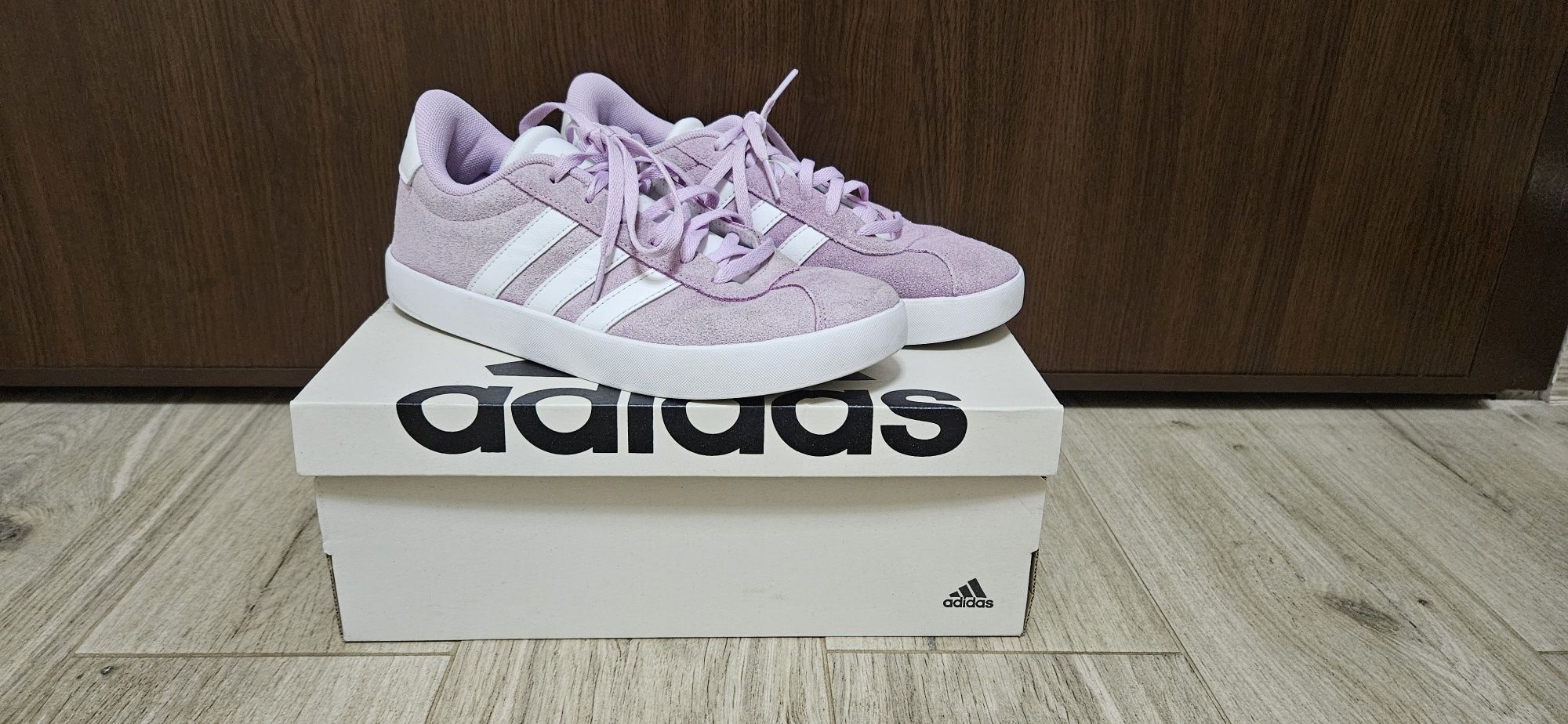 Розови маратонки Adidas