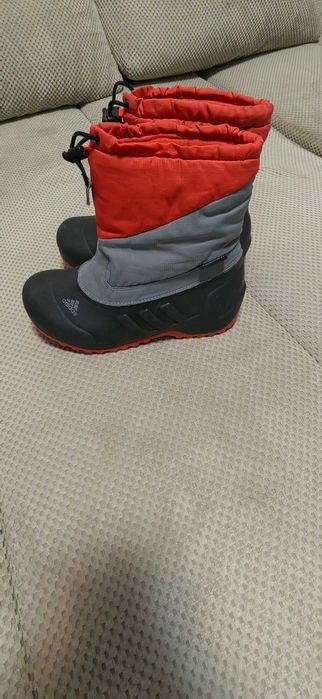 Ботуши Adidas 35 1/2
