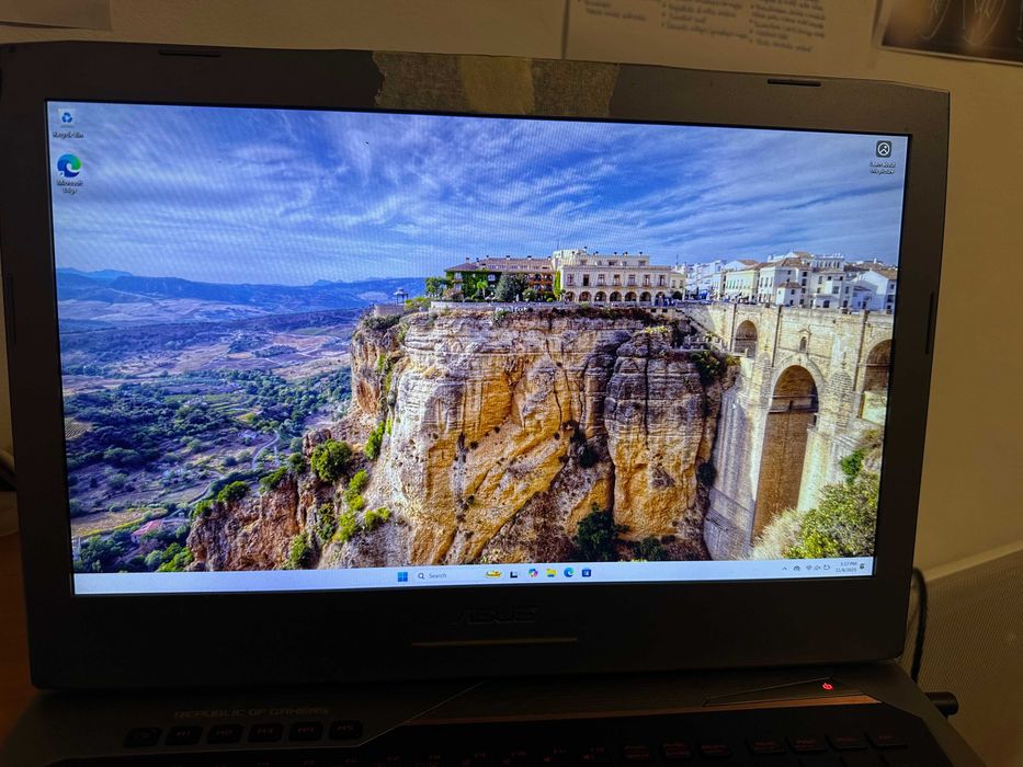 Laptop ASUS ROG 752VT 17.3'  i7 6700HQ 16GB 256gb M.2