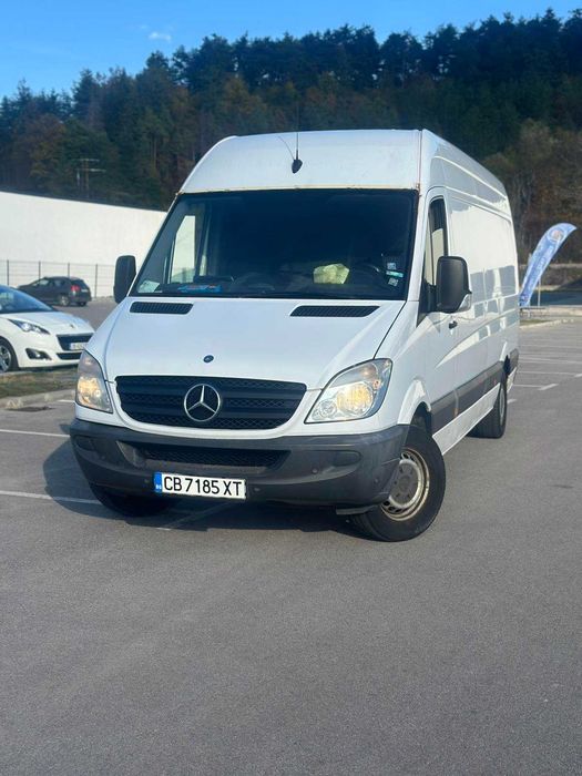 Продава се товарен бус Mercedes-Benz