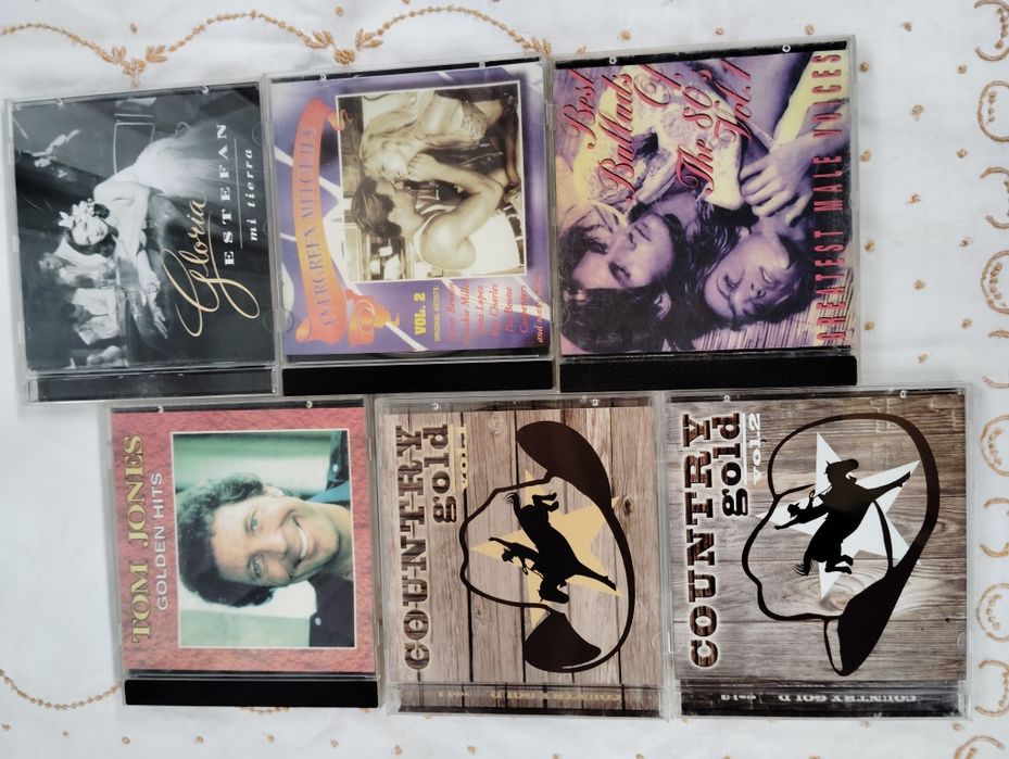 Компакт дискове, оригинални, като нови