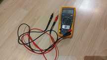 Fluke 175, cititi descrierea - 650 lei