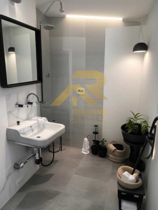 Продава се Тристаен апартамент в София, Света Троица - 62 кв.м за 1928 €/кв.м - Снимка #6