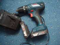 Bormasina autofiletanta  profesional  Bosch GSR-18V-21 Li-Ion completa