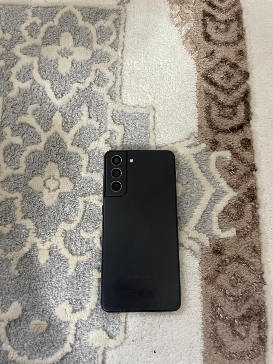 Samsung  s21  fe