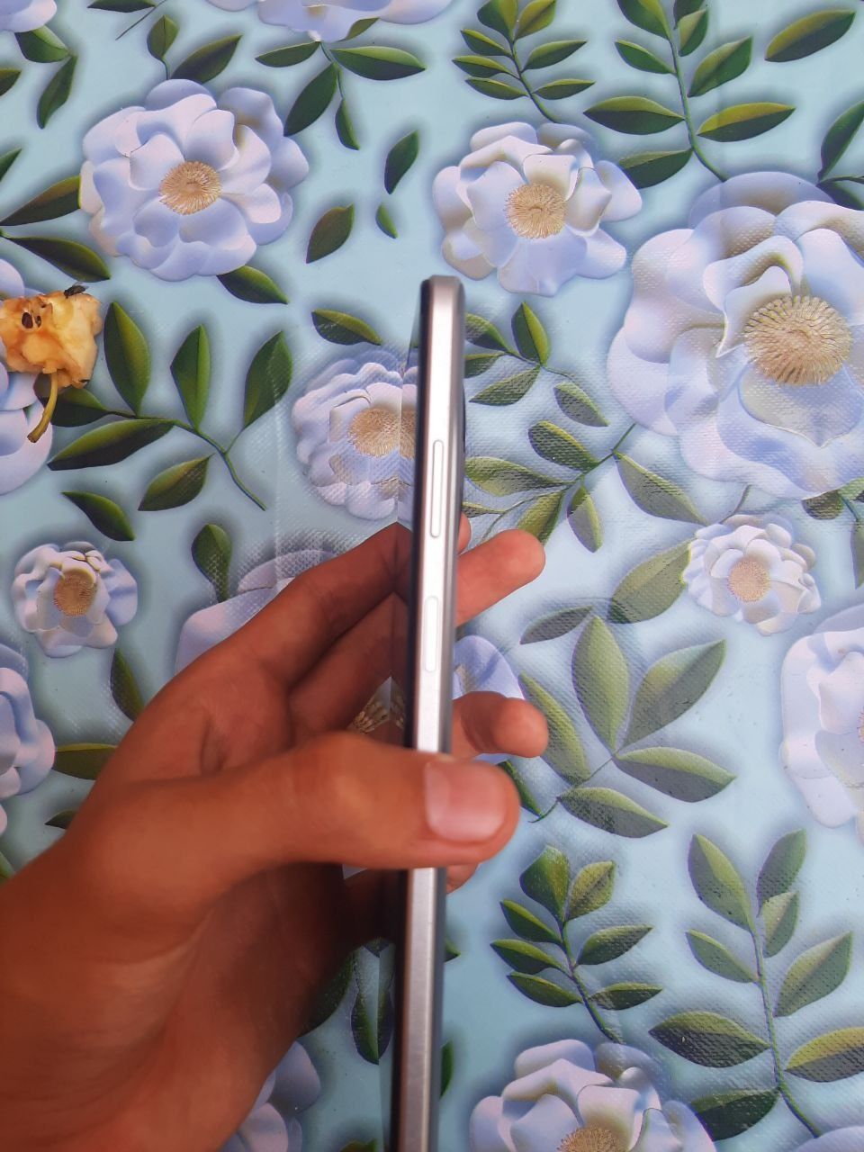 Huawei Nova Y91 holati yangi
