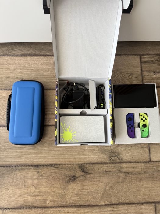Vand Nintendo Switch Splatoon Edition Oled