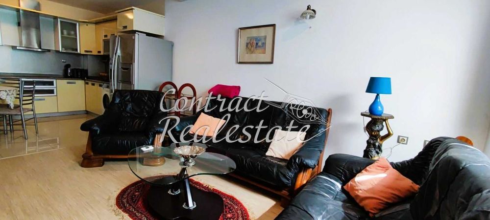 Тристаен Просторен Операта Варна !