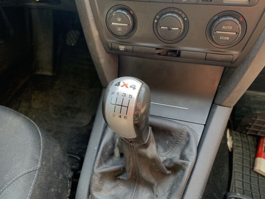 Шкода октавия 2008г 1.9tdi 105кс 4х4 ! Ръчка!! Оригинална МУЛТИ