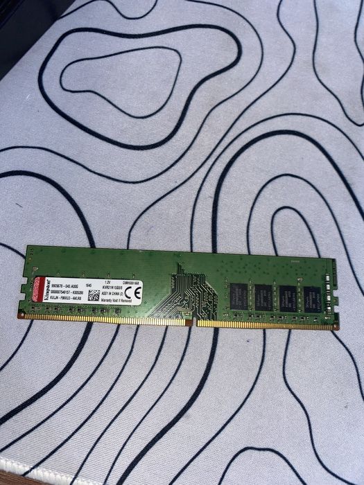 Продам ОЗУ 16GB DDR4