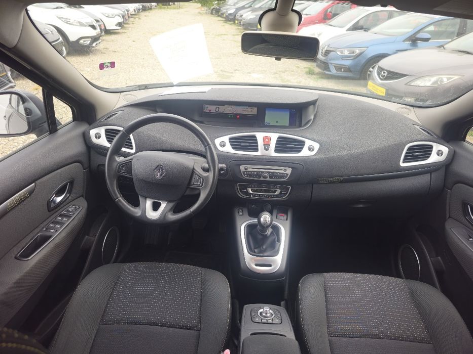 Renault Scenic III Xenon Navigatie Keyless