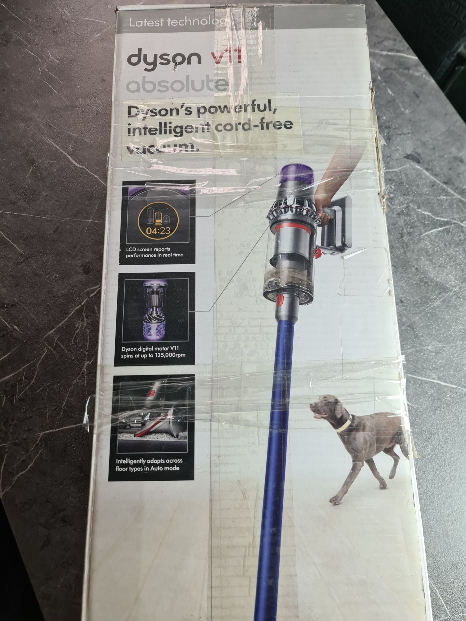Вертикальный беспроводной пылесос Dyson V11 Absolute
