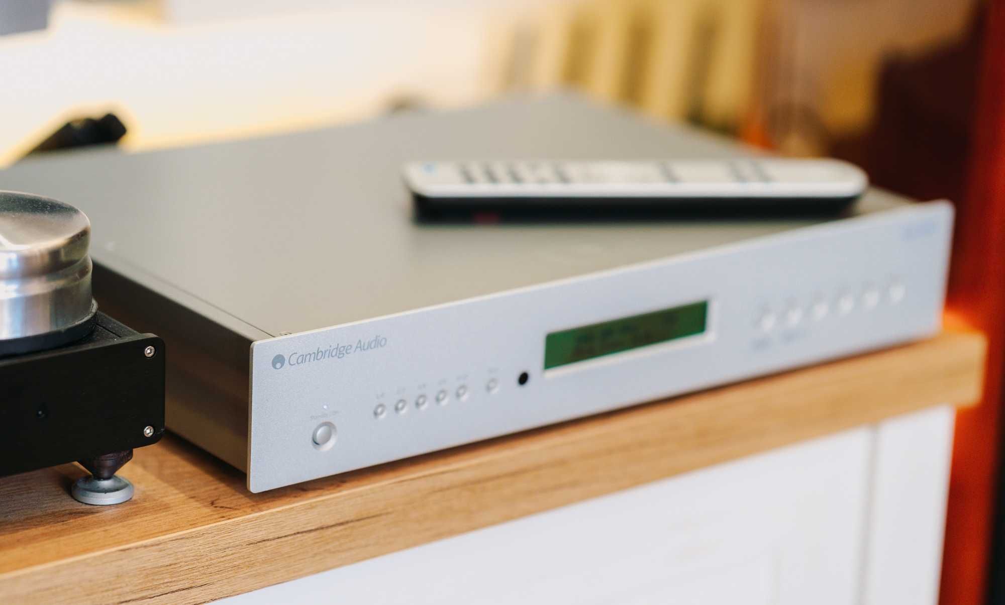 Cambridge Audio 840C + 640T – CD плейър/2хDAC/XLR и DAB/FM тунер