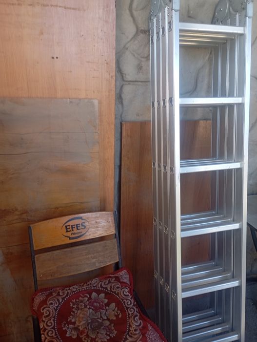 Продам Лестницу 8 метров складная