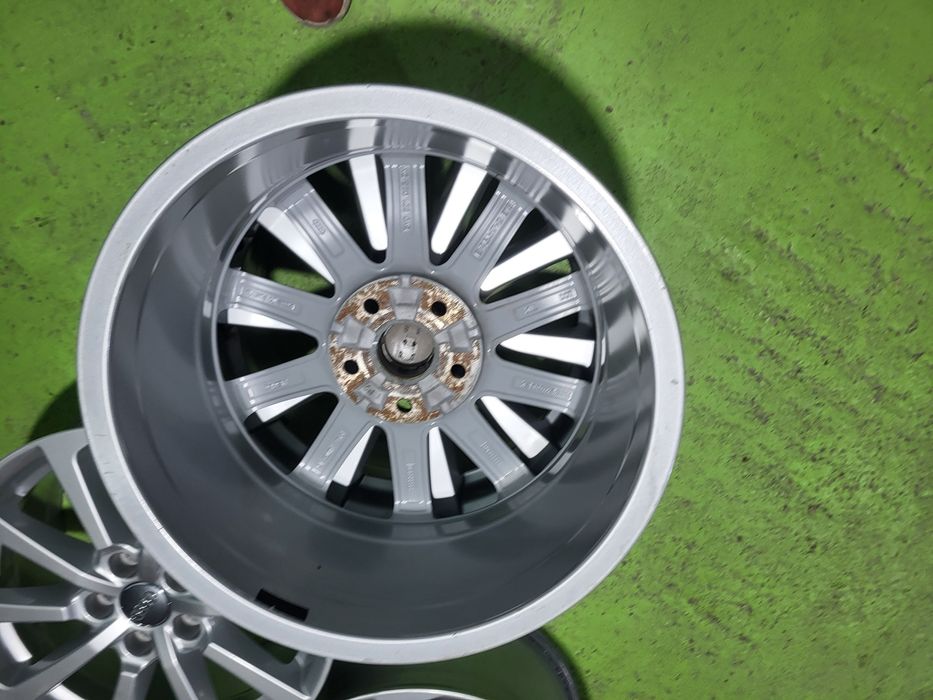 17 5x112 Audi A3  Touran Caddy Golf Skoda Seat 5х112