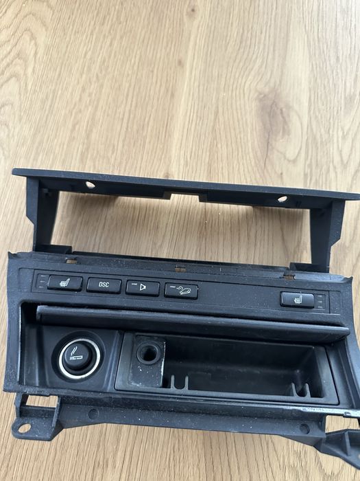 Лайстна с екстри за bmw e46, комплект със запалка, пепелник и стойката