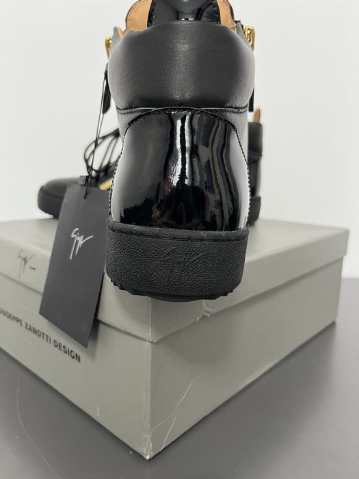 Ghete Giuseppe Zanotti noi